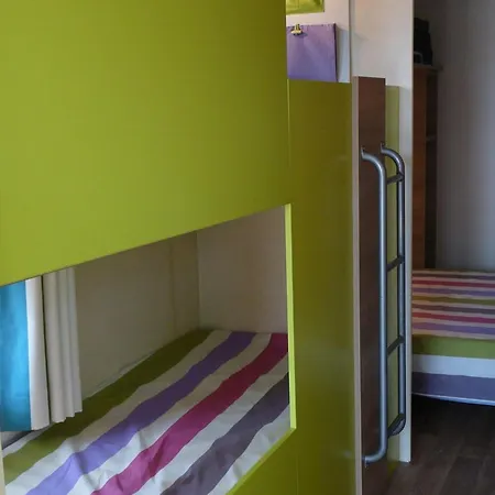 Camping Roulotte Avec Terrasse - 4 Pers. - Api-1-52-1589