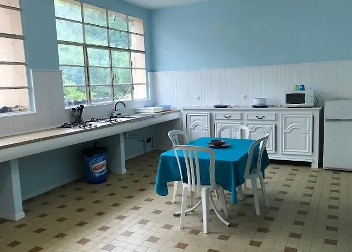 Camping Roulotte Avec Terrasse - 4 Pers. - Api-1-52-1589 *