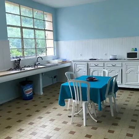 Camping Roulotte Avec Terrasse - 4 Pers. - Api-1-52-1589 *